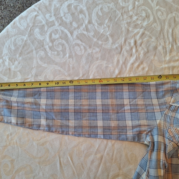 Casual Blue Peral Button Down Shirt with Classic Design - Picture 6 of 6